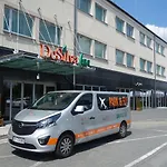 Hotel Desilva Katowice Airport 3*