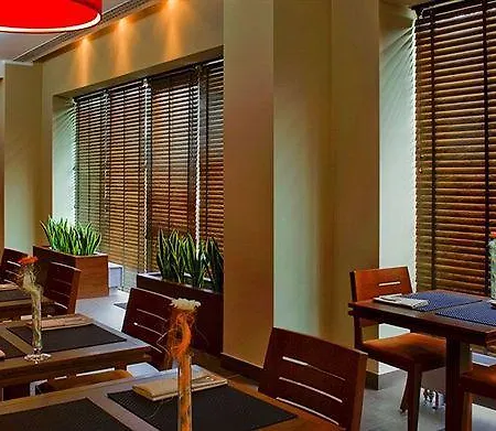 Desilva Katowice Airport Hotel