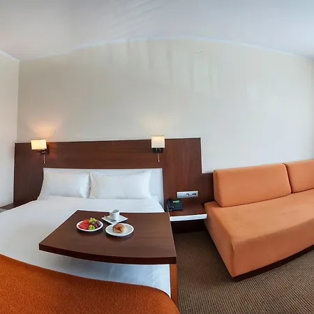 Desilva Katowice Airport Hotel
