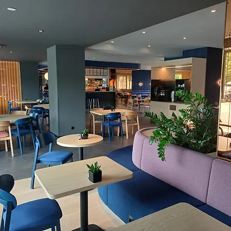 Desilva Katowice Airport 3*