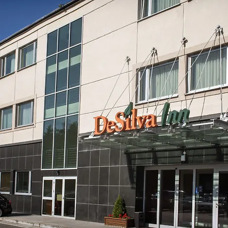 Desilva Katowice Airport Готель 3*