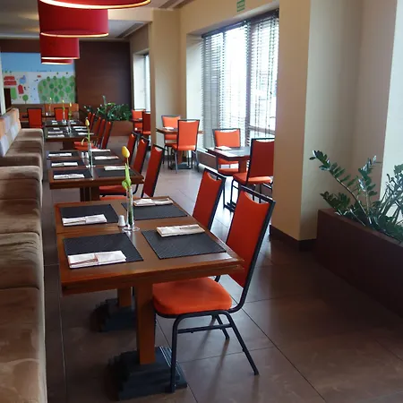 Desilva Katowice Airport 3* Піжовіце