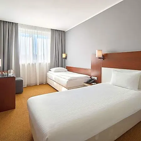 Desilva Katowice Airport Hotel