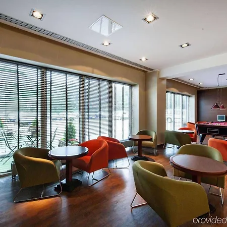 Desilva Katowice Airport Hotel