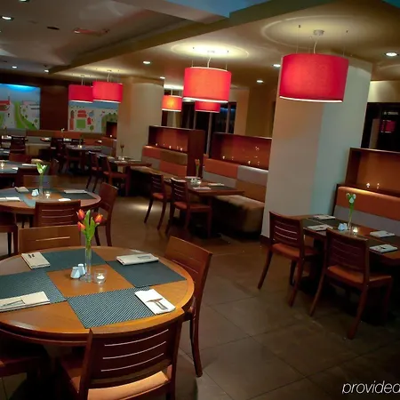 Szálloda Desilva Katowice Airport 3*