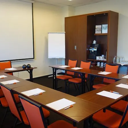 Desilva Katowice Airport