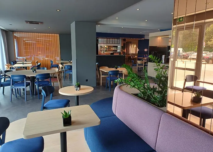 Desilva Katowice Airport 3*