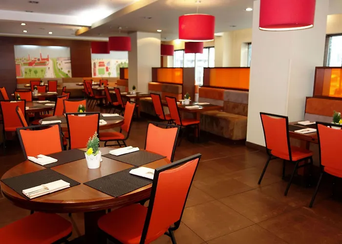 Hotel Desilva Katowice Airport 3*