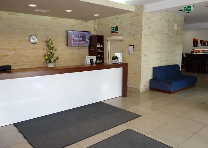 Desilva Katowice Airport Hotel